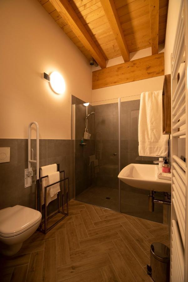 Agriturismo Monsereno Horses Imbersago Εξωτερικό φωτογραφία