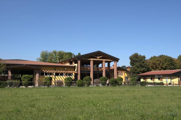 Agriturismo Monsereno Horses Imbersago Εξωτερικό φωτογραφία